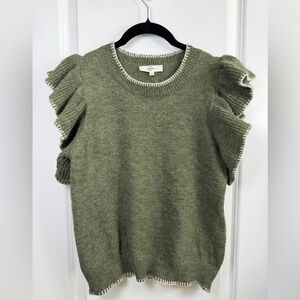 Entro Olive Knit short Sleeve Sweater